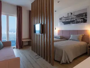 Horta Bay