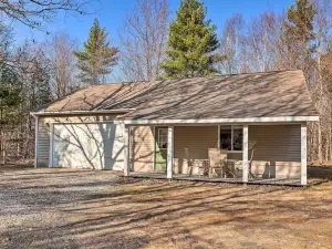 Secluded Bear Lake Getaway w/ Fire Pit & Porch!