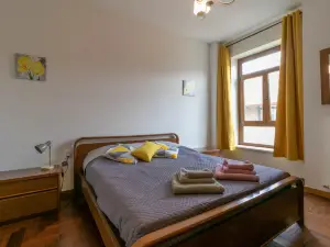Ponte Vecchio Family Apartment