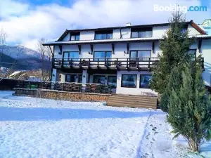Pensiunea Muntele Rece