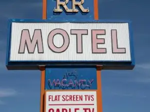 R&R Motel