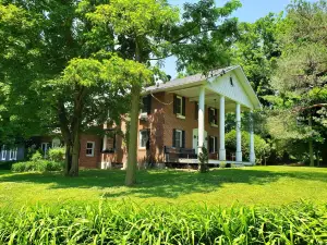 Vignoble Bromont - Auberge & Boutique