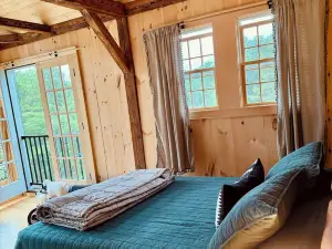 Charming 16X16 Pine Cabin in Delightful Greenfield New Hampshire with WiFi