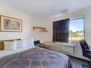 Capital O Amerihost Inn and Suites Kingdom City Hwy 54 MO