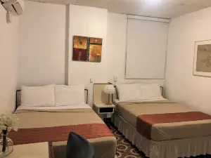 克羅尼爾酒店