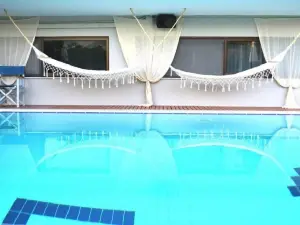 Saga Hotel