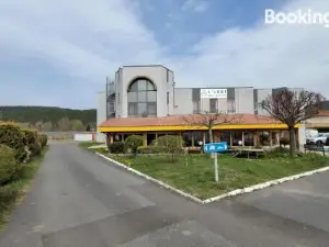 Logis Hôtel Restaurant l'Abri