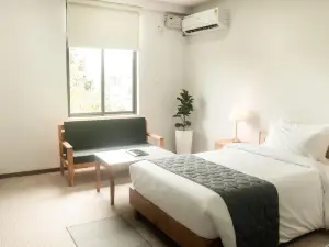 THE HIMBS HOTEL