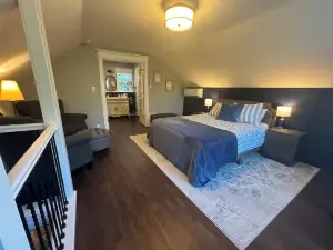 Lakeview Retreat