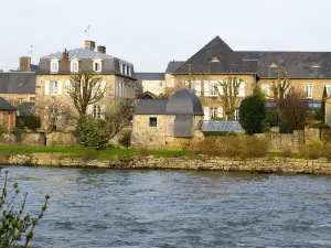 Logis Hotel Restaurant Auberge de La Sélune