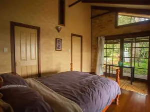 Stone Cottage Wallaby Ridge Hideaway Retreat
