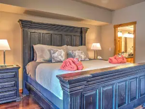 Modern Moab Townhome w/ Private Hot Tub & Patio!