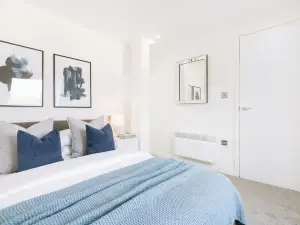 Budget 1 Bed Top Floor Apartment in Ipswich