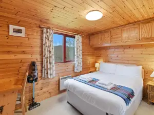Braeknowe in Birnam with 3 bedrooms and 1 bathrooms