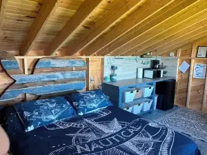 World's Highest Tides! Pet-Friendly, Bayfront Cottage with a Large Fenced Yard.