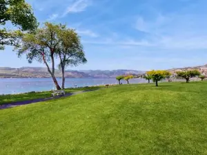 Lake Chelan Shores the Lake Escape 3 1