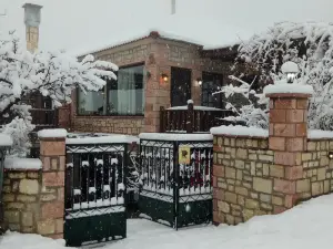 Guesthouse Kastania Korakis
