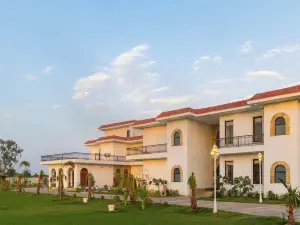 ELIVAAS Prive Heaven 6BHK Villa wth Pool