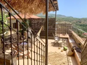 Villa Vager Mani Hotel