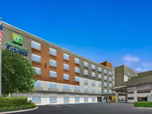 Holiday Inn Express FT. LAUDERDALE CRUISE-AIRPORT by IHG
