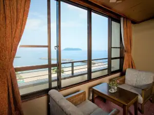 旅館 やまと