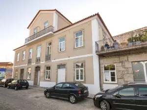 Casa Das Muralhas