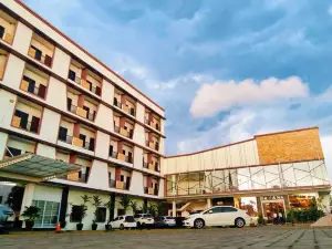 Grand Central Hotel Medan