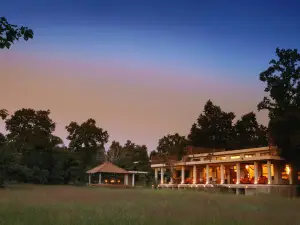 Mahua Kothi Bandhavgarh - A Taj Safari Lodge