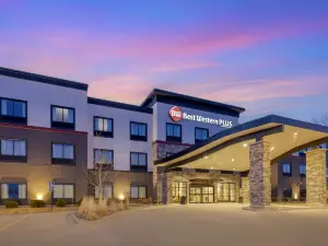 Best Western Plus at la Crescent Event Center