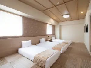 VESSEL HOTEL HIROSHIMA PEACE BLVD