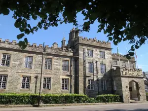 Bedford Hotel