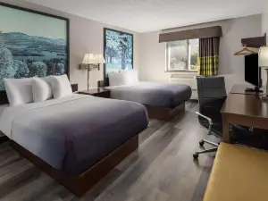 Super 8 by Wyndham Latham/Albany Airport