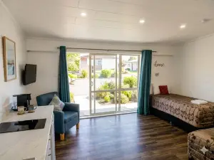 Golden Aura Suites