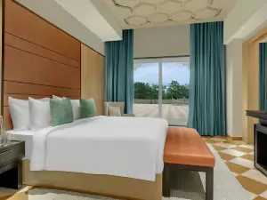 Crescent The Fern Budhni, Series by Marriott