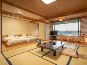 山村別館