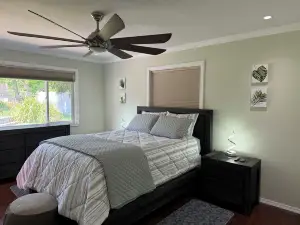Desert Oasis with in ground pool, 4 bedrooms, 3 baths in the heart of Yakima!