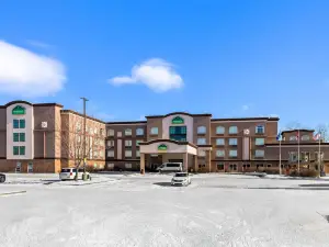 Wingate by Wyndham Calgary South