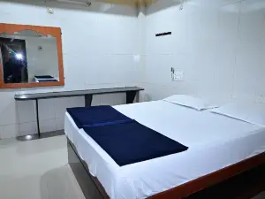 Sreeniketanam Lodge
