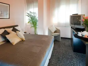 Hotel Comtur
