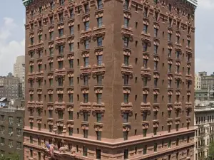 The Lucerne Hotel