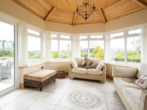 Drum Manor