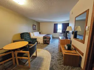 Budget Host Inn & Suites