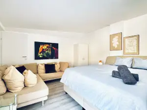 2BR Apt With 1LR Close to Museum Gugging