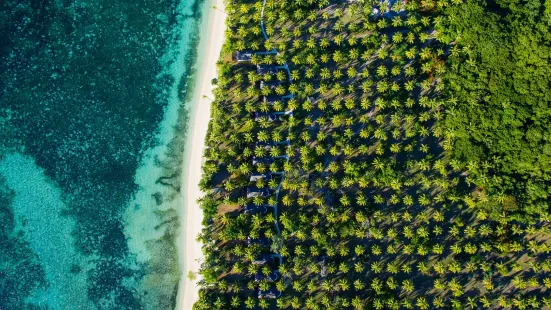 Lomani Island Resort – Adults Only