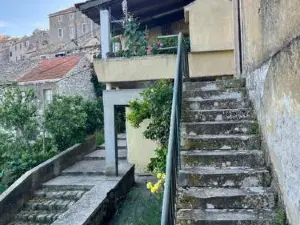 Studio Apartman Ana