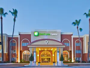 Holiday Inn Express 清水東 - ICOT中心