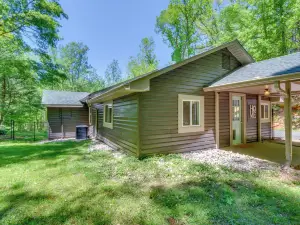 Pet-Friendly Pickens Vacation Rental w/ Fire Pit