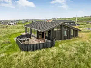 "Yma" - 200m from the Sea