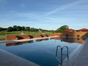 The Warwickshire Hotel and Country Club