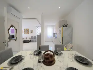 Real Modern Rapallo Retreat